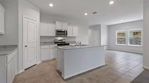 529 RED ADMIRAL Lane, Denton, TX 76259