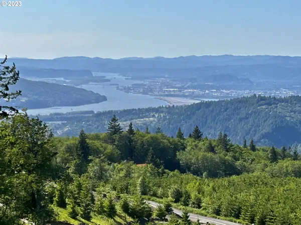 CHINA GARDEN RD #B, Kalama, WA 98625