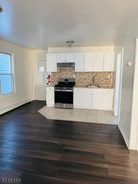 100 Butler St, Paterson City, NJ 07524