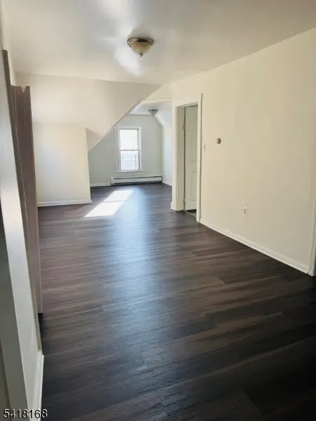 100 Butler St, Paterson City, NJ 07524