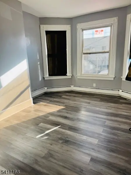 100 Butler St, Paterson City, NJ 07524