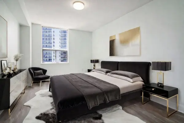 75 Eastdale AVE #205, Toronto E03, ON M4C 5N3