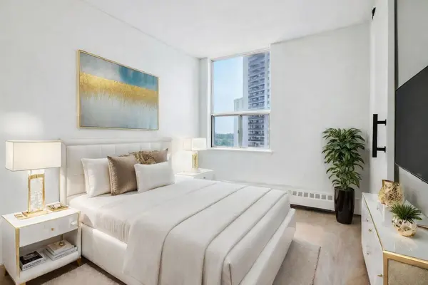 75 Eastdale AVE #205, Toronto E03, ON M4C 5N3