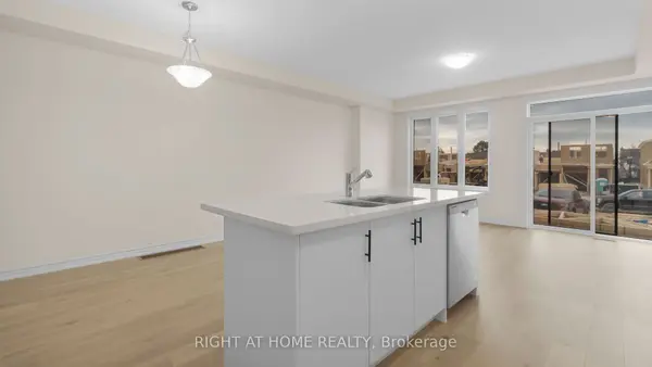 1428 Almonte DR, Burlington, ON L7P 0V8