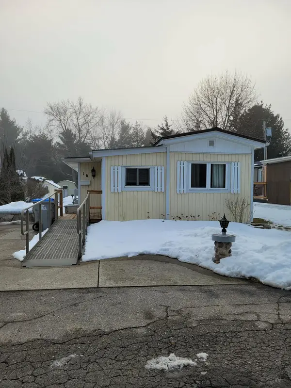 9839 Lakeshore RD #16, Lambton Shores, ON N0M 1T0