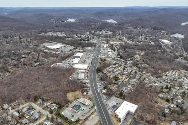 1432 State Rt 23, Butler Boro, NJ 07405