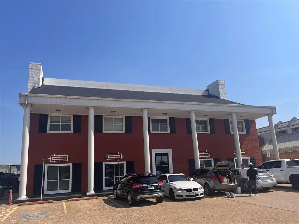 10635 Control Place, Dallas, TX 75238