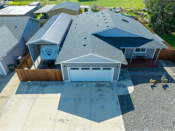 829 JACOBSON WAY, Lakeside, OR 97449