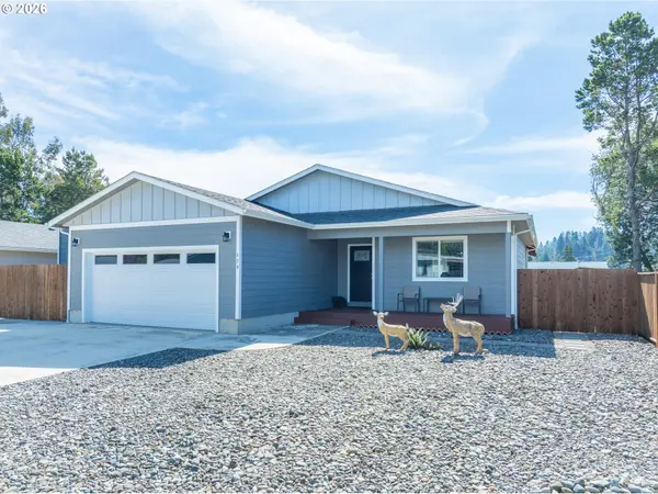 829 JACOBSON WAY, Lakeside, OR 97449