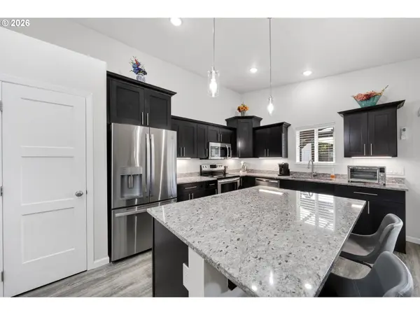 829 JACOBSON WAY, Lakeside, OR 97449