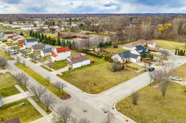 1277 Liza BLVD, Pontiac, MI 48342