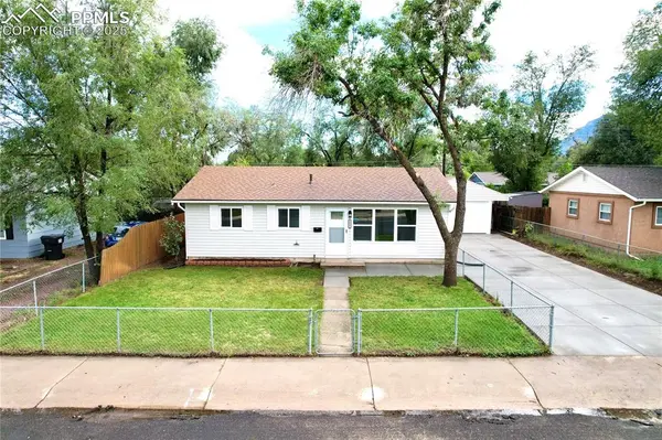 1117 Montrose AVE, Colorado Springs, CO 80905
