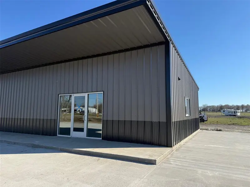 1095 W Front Highway #1, 2, 3, Blossom, TX 75416