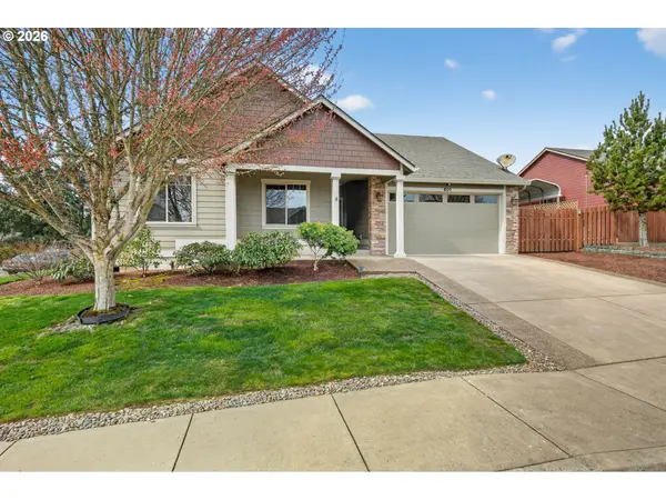 601 N 6TH ST, Carlton, OR 97111