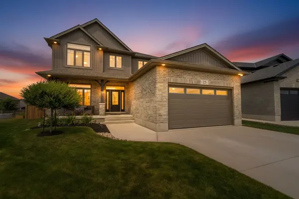 25 Hardy CT, Lucan Biddulph, ON N0M 2J0