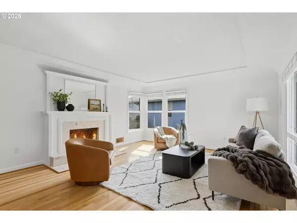 Washougal, WA 98671,928 9TH ST