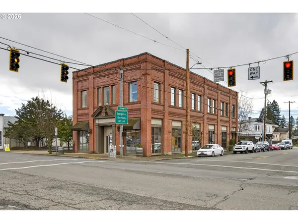 700 E 1ST ST, Newberg, OR 97132