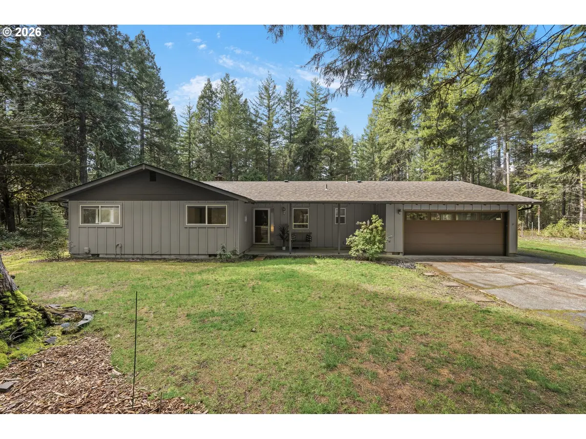 91638 HORSE CREEK RD, Mc Kenzie Bridge, OR 97413