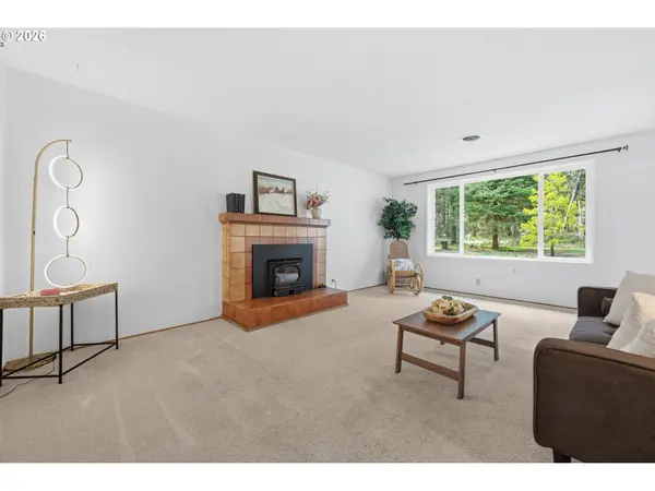 91638 HORSE CREEK RD, Mc Kenzie Bridge, OR 97413