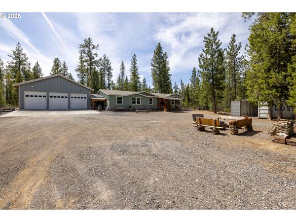 123631 SURVEYOR RD, Crescent Lake, OR 97733
