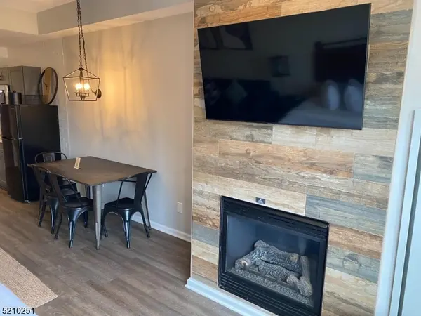 200 State Rt 94 Unit 411 #411, Vernon Twp., NJ 07462