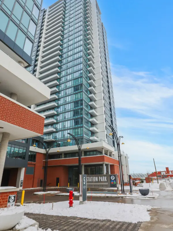 15 Wellington ST S #708, Kitchener, ON N2G 0E4