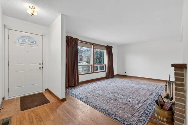 19 CONVAY CRES, Brockville, ON K6V 5A2