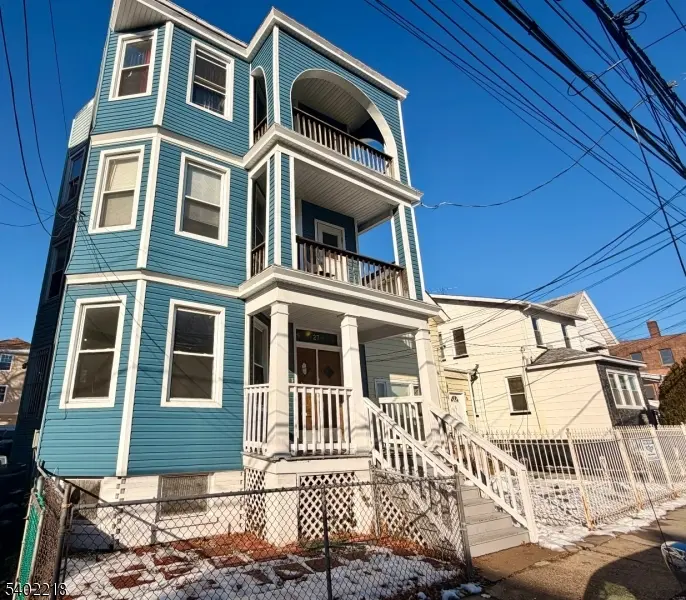 27 Norwood St #1, Newark City, NJ 07106