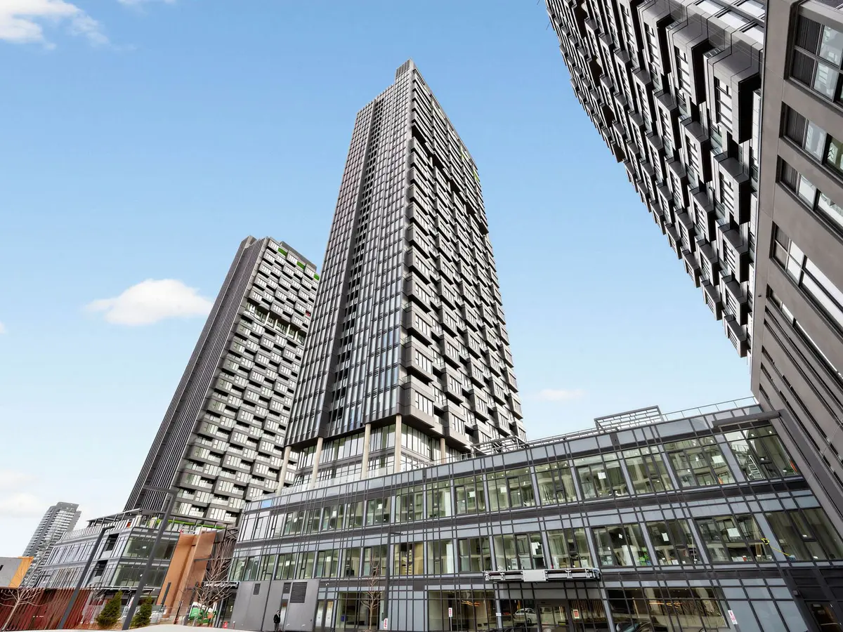 1 Quarrington LN #1007, Toronto C13, ON M3C 0S4