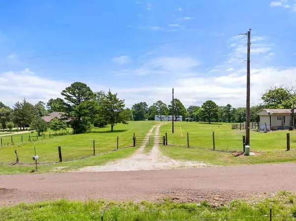 5353 CR 385, Tyler, TX 75708