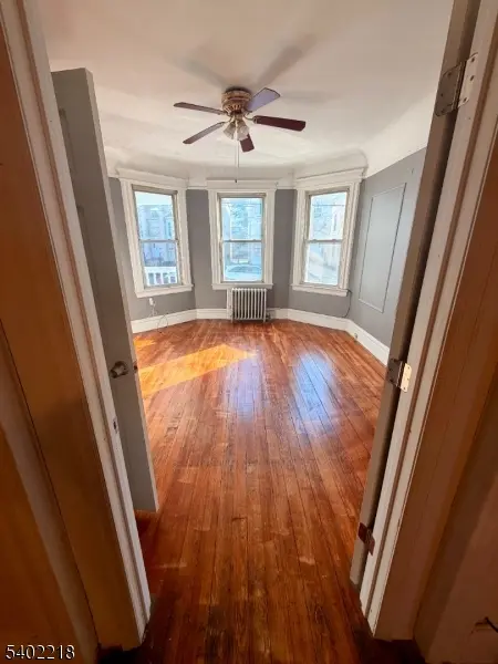 27 Norwood St #1, Newark City, NJ 07106