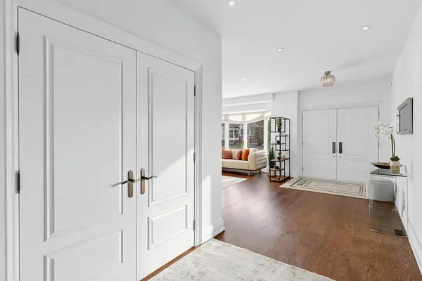 69 Don Valley DR, Toronto E03, ON M4K 2J1