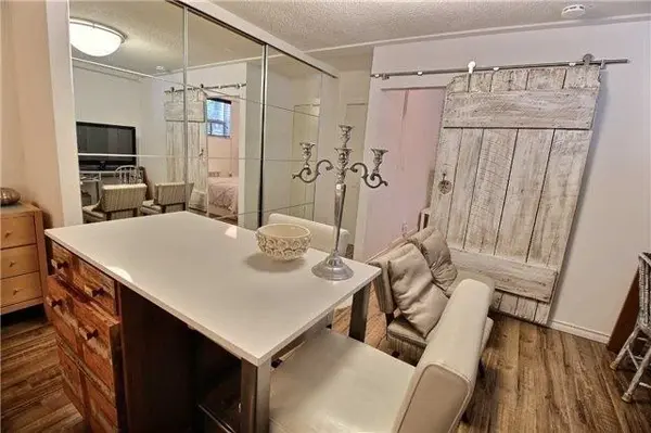 28 Cosburn AVE #103, Toronto E03, ON M4K 2E7