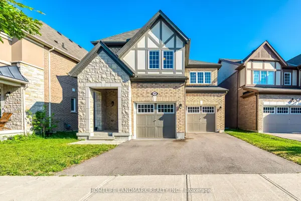 186 Degraaf CRES, Aurora, ON L4G 0X1