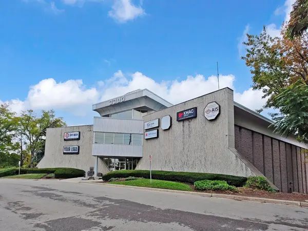 3390 South Service RD #302-05, Burlington, ON L7N 3J5