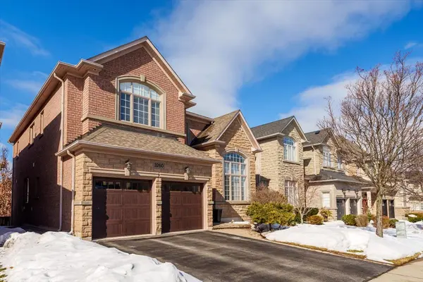 3260 Ribble CRES, Oakville, ON L6M 0B1