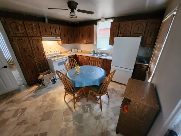 279 Millen RD, Hamilton, ON L8E 2H1