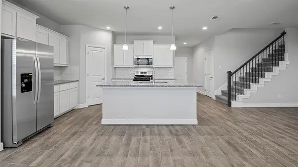 204 WINDMILL Drive, Rhome, TX 76078