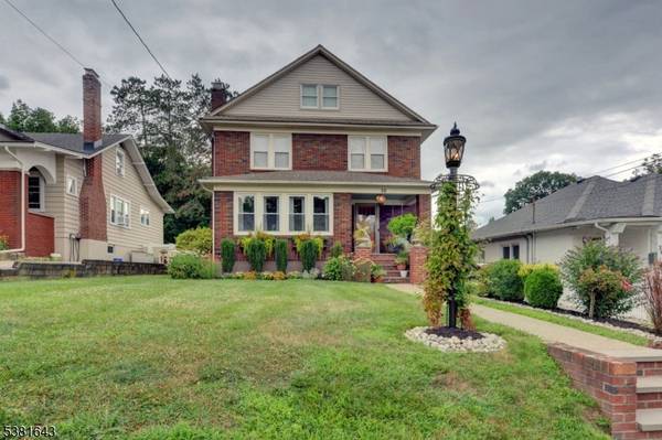 26 Chestnut St, Boonton Town, NJ 07005