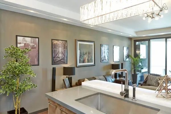 10 Yonge ST #3604, Toronto C01, ON M5E 1R4