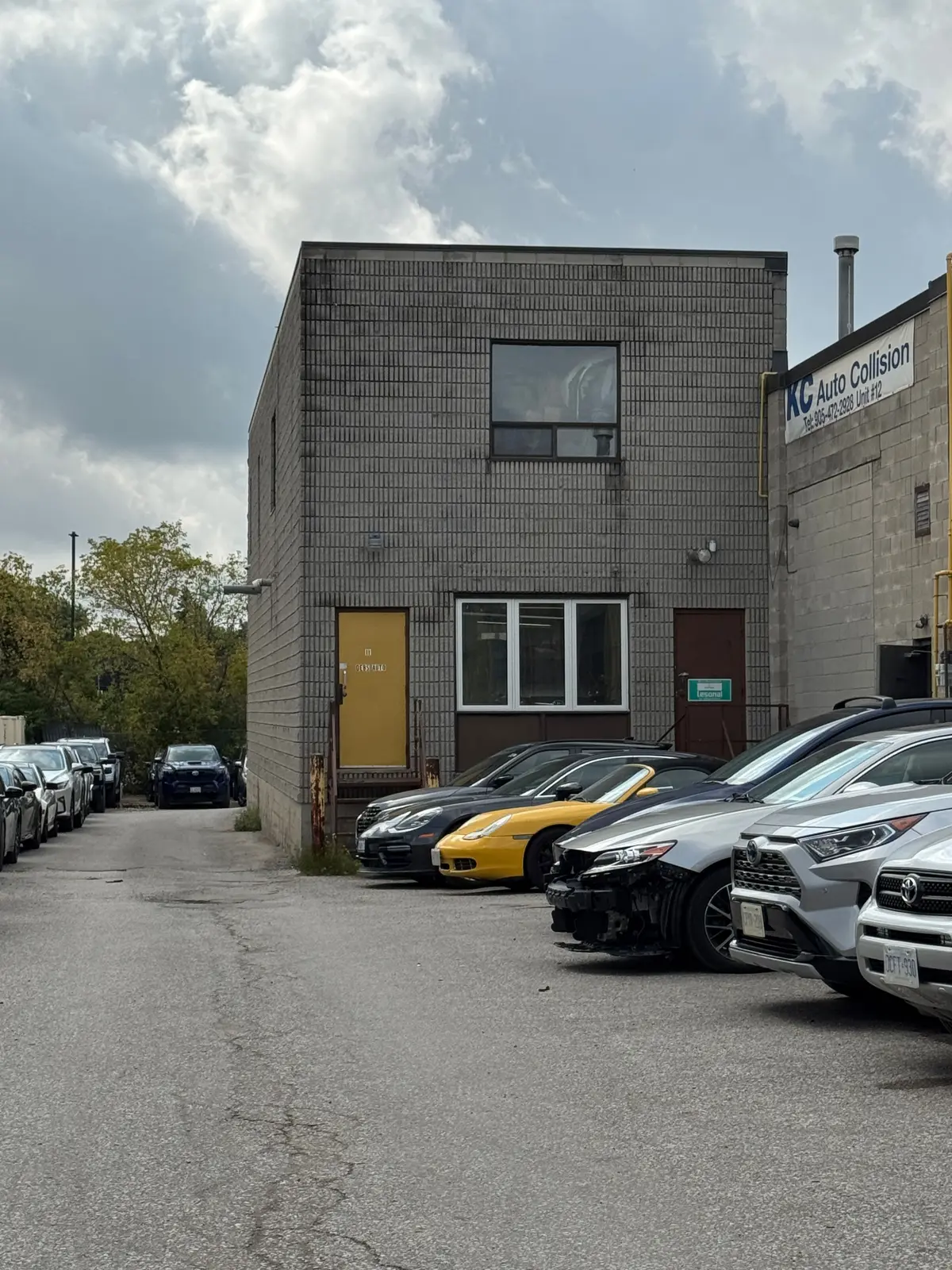 25 Heritage RD #11, Markham, ON L3P 1M3