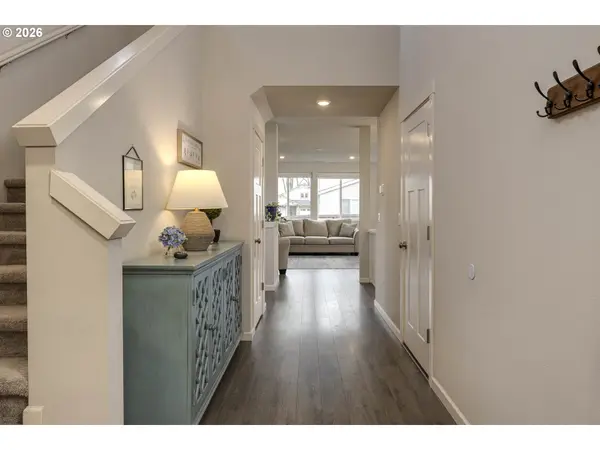 1949 NW WESSEX ST, Mc Minnville, OR 97128