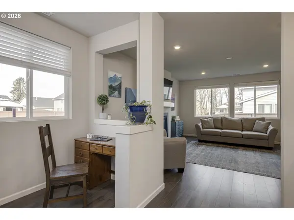 1949 NW WESSEX ST, Mc Minnville, OR 97128