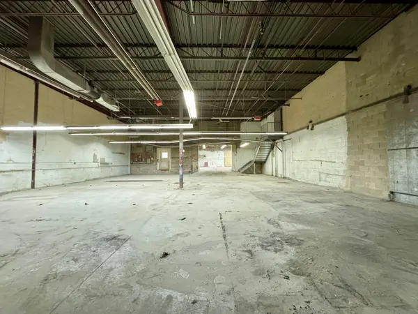 25 Heritage RD #11, Markham, ON L3P 1M3