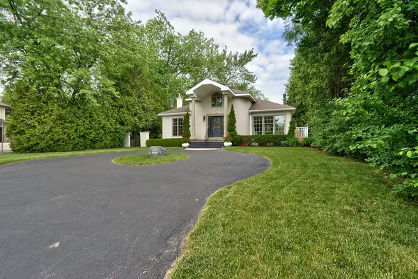 3423 Lakeshore RD, Burlington, ON L7N 1B5