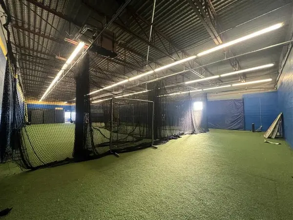 505 Iroquois Shore RD #1, Oakville, ON L6H 2R4