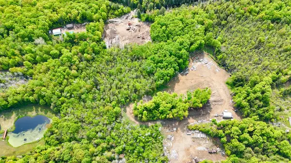 2018 Fortesque Lake RD, Highlands East, ON K0M 1R0