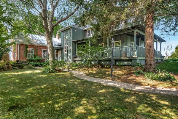 1768 County Rd 17 RD, Prince Edward County, ON K0K 2P0