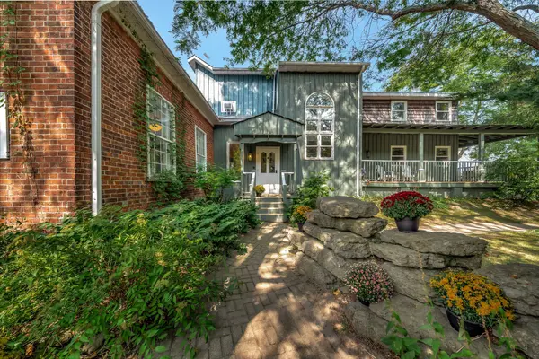 1768 County Rd 17 RD, Prince Edward County, ON K0K 2P0