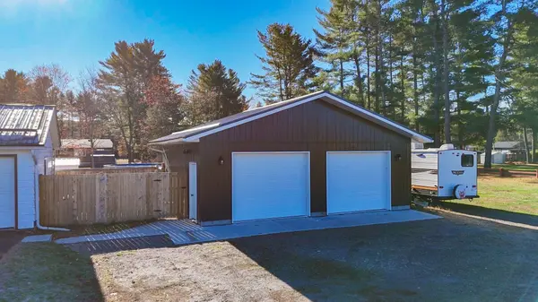 159 South Baptiste Lake RD, Hastings Highlands, ON K0L 1C0